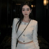 前排吃瓜人